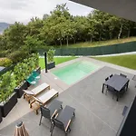 House With Pool And Panoramic View Of بيت للعطل بلباو
