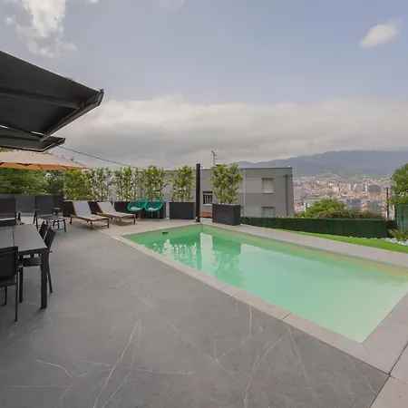 House With Pool And Panoramic View Of 別荘