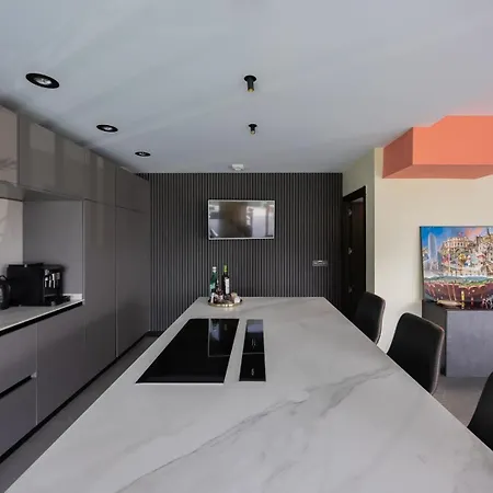 House With Pool And Panoramic View Of *