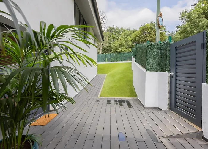 House With Pool And Panoramic View Of Holiday home Bilbao