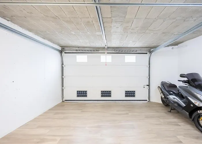 House With Pool And Panoramic View Of בית נופש בילבאו