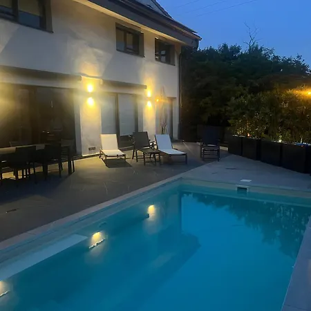 House With Pool And Panoramic View Of Nyaraló *