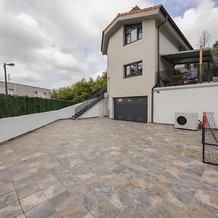 House With Pool And Panoramic View Of Hébergement de vacances