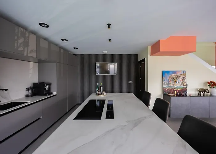 House With Pool And Panoramic View Of *